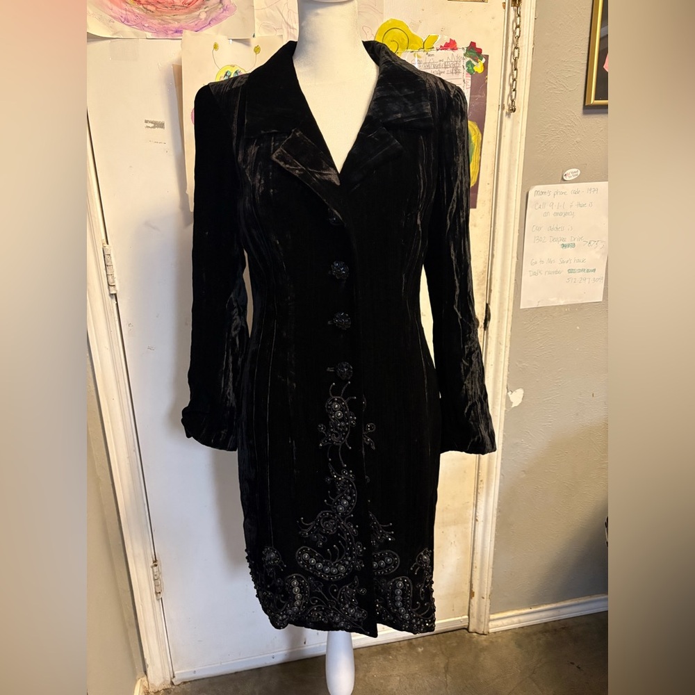 Dana buckman velvet coat